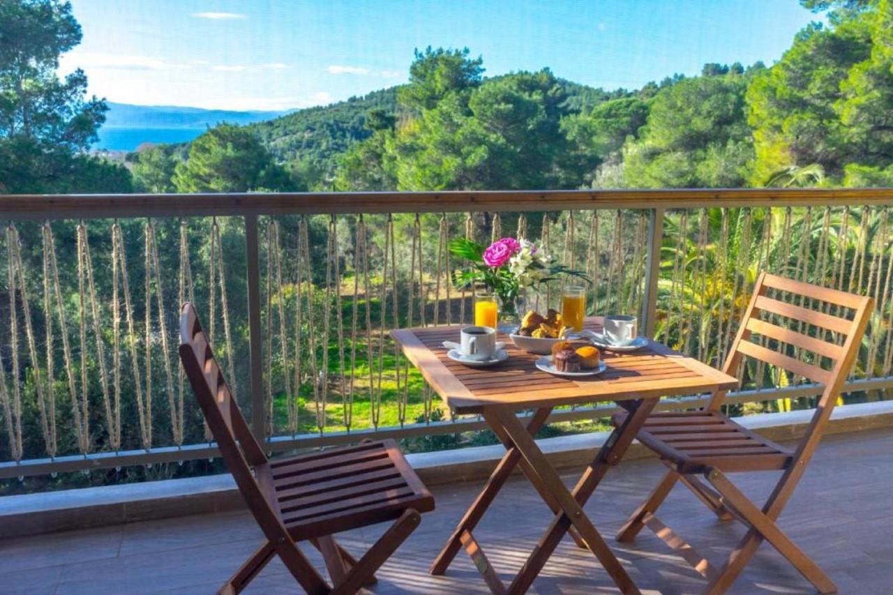 Forest Resort Suites Skiathos ตรูโลส ภายนอก รูปภาพ