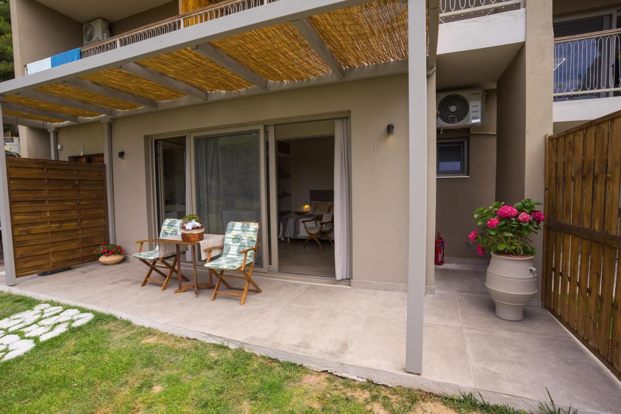 Forest Resort Suites Skiathos ตรูโลส ภายนอก รูปภาพ